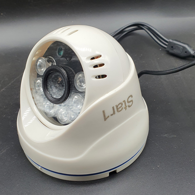 دوربین مداربسته آنالوگ دام استاروان مدل 463AV با کیفیت تصویر 600TVL، لنز 3.6 میلی‌متری، میکروفن داخلی، دید در شب با 6 عدد پاور LED و اتصال باسیم BNC و AV