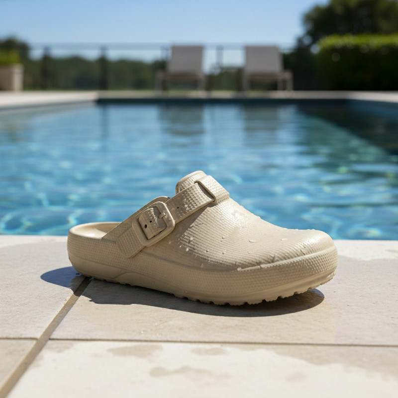 دمپایی حمام مدل جلو بسته UGG CR.1993