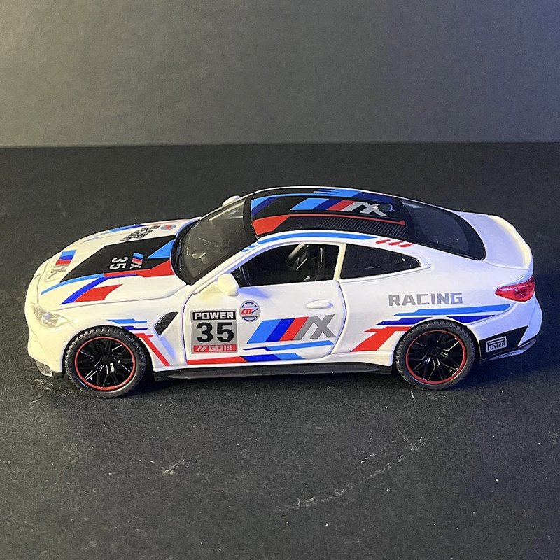 ماشین بازی مدل بی ام و کد M4GTS