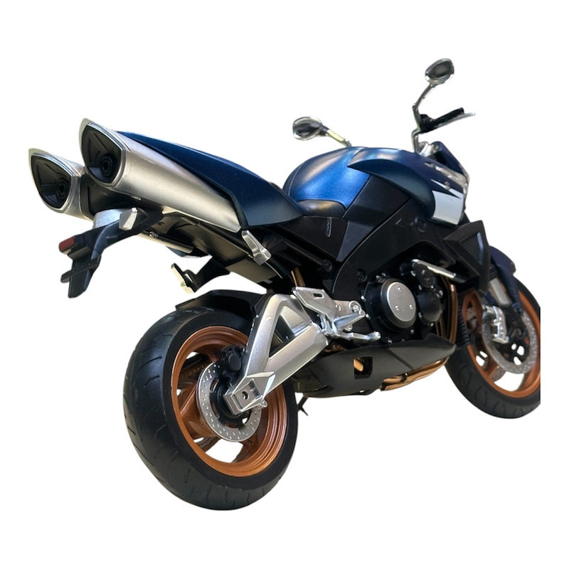 ماکت موتور سوزوکی مدل بیکینگ SUZUKI BKing