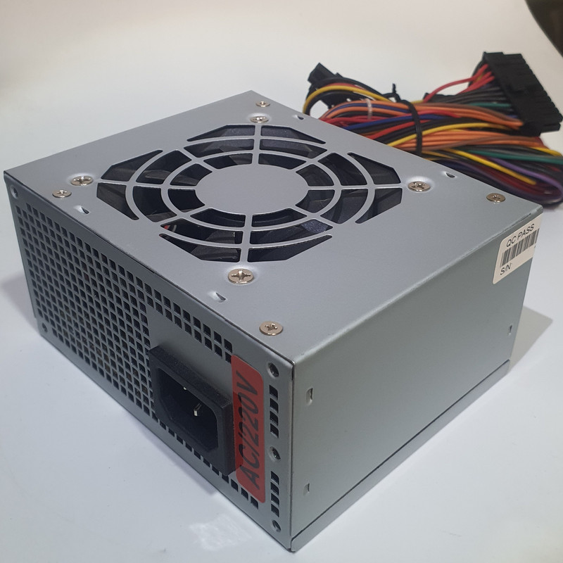 منبع تغذیه کامپیوتر مدل powermini p4 250w