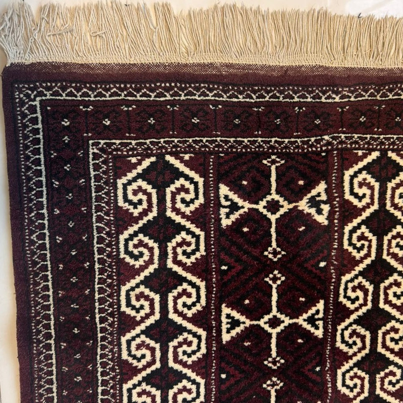 قالیچه دستبافت یک متری مدل ترکمن کد ۲۴۳۴