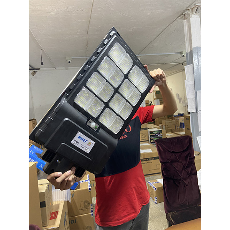 چراغ خیابانی خورشیدی مودی مدل 732000 کد 2000