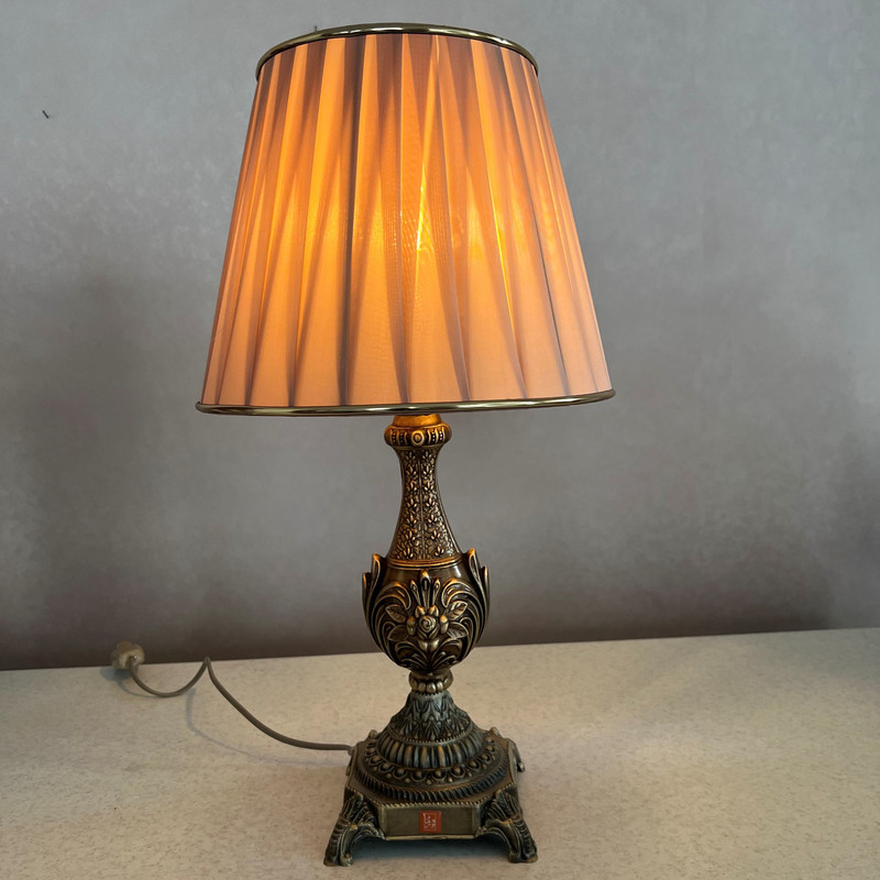 آباژور رومیزی نورهام مدل NHM-DARB-28