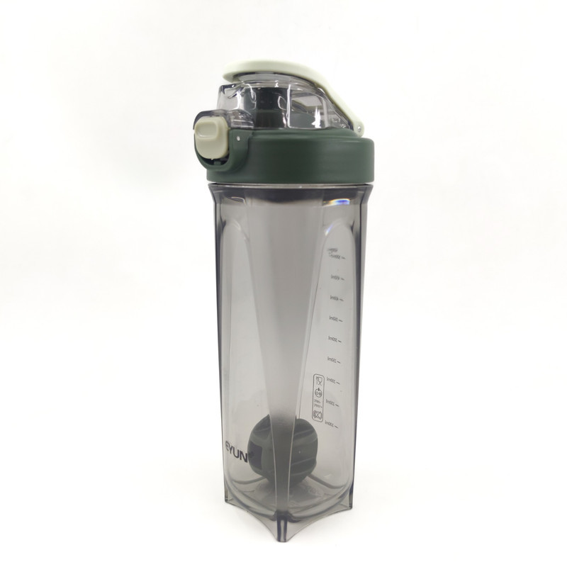 شیکر ورزشی ایون مدل Y-680 گنجایش 0.7 لیتر