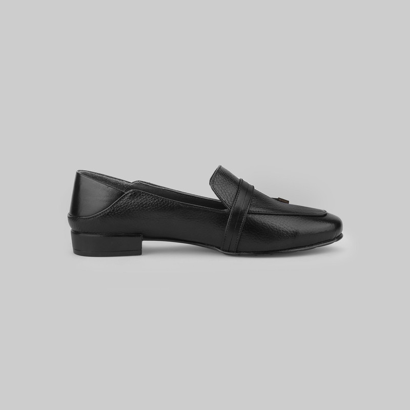 کفش زنانه چرم عطارد مدل چرم طبیعی کد SH185