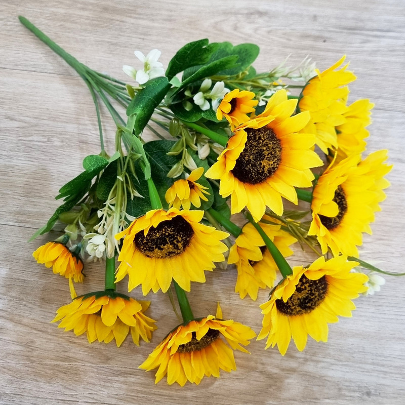 گل مصنوعی بوته آفتابگردان 10 گل، پارچه‌ای، ابعاد 40×23×23 سانتی‌متر، وزن 80 گرم