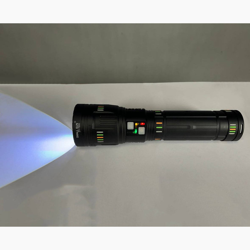 چراغ قوه دستی اسمال سان مدل ZY-T600 با نور مهتابی