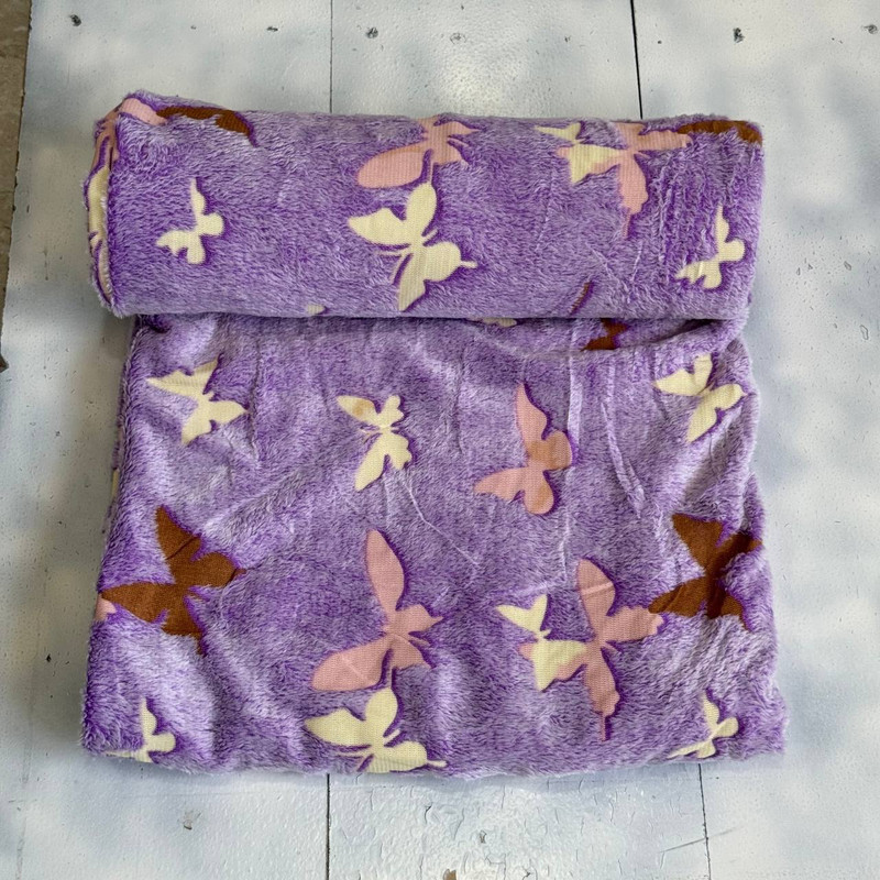 پتو مسافرتی 1 نفره مدل پروانه سایز 200x150 سانتی‌متر