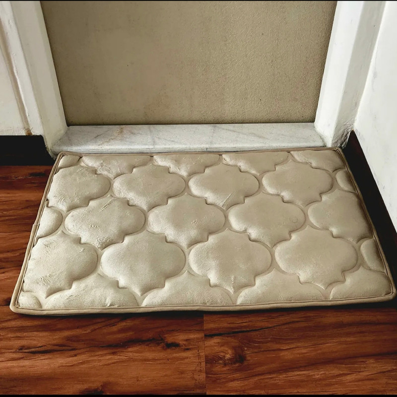 پادری مدل مخمل ترمز دار سایز 70x50x3 سانتی‌متر مناسب برای فضای داخلی