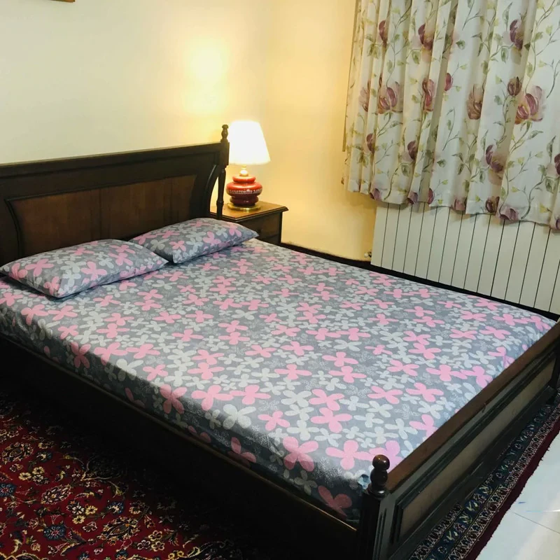 سرویس ملحفه مدل کشدار تخت دونفره طرح گلرو 2 نفره 3 تکه