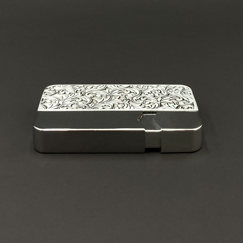 فندک مدل دکمه ای طرح اسلیمی کد DKD-1752