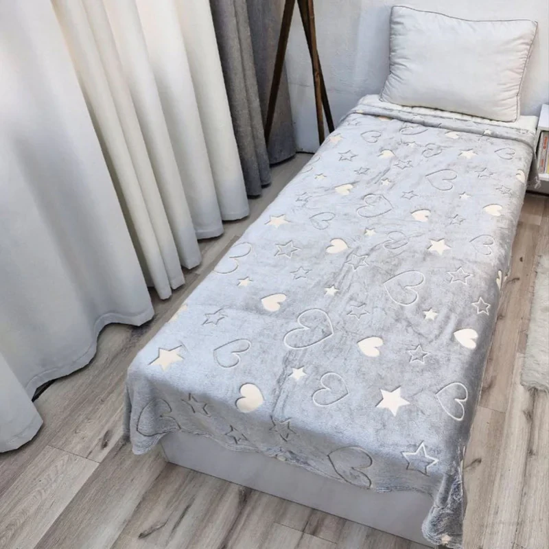 پتو مسافرتی مدل شب نما قلب و ستاره سایز 210x200 سانتی متر