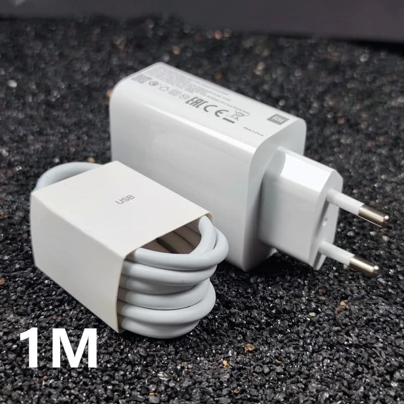 شارژر دیواری  کد 33 به همراه کابل تبدیل USB-C