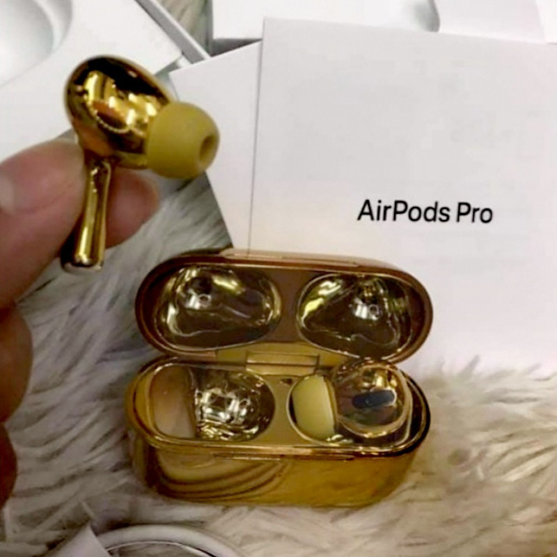 هدفون بلوتوثی اپل AirPods Pro NEW GLD با نویز کنسلینگ فعال (ANC)، درگاه شارژ USB Type-C، دارای پشتیبانی از فرمان لمسی، مقاوم در برابر رطوبت و عرق