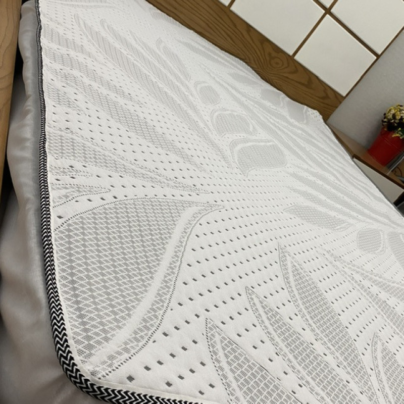 محافظ تشک لایت نایت مدل ضدآب دو نفره سایز 200x160 سانتی متر