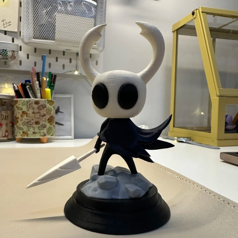 اکشن فیگور مدل hollow knight ارتفاع 12 سانتی متر