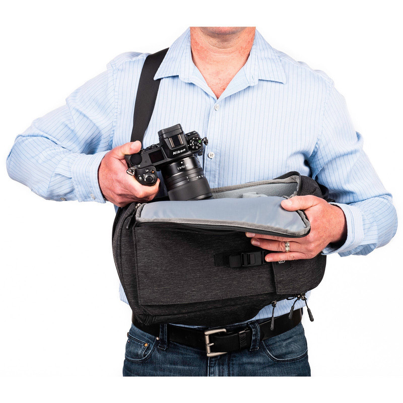 کوله پشتی دوربین تینک تنک مدل Urban Access Sling 10