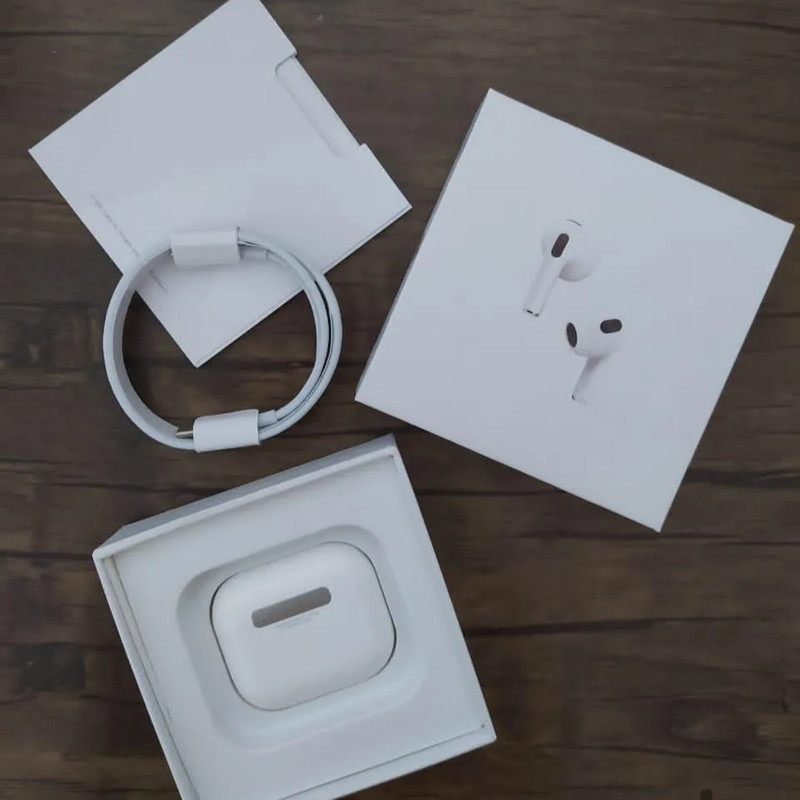 هدفون بلوتوثی مدل AirPods 3