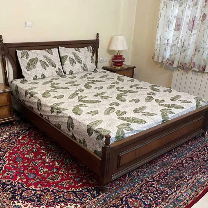 سرویس ملحفه مدل کشدار طرح برگ بیدمجنون 2 نفره 3 تکه