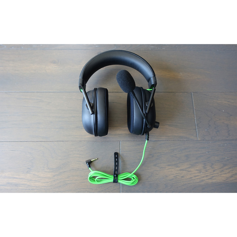 هدست گیمینگ بلوتوثی ریزر مدل BlackShark V2 X با نویز کنسلینگ بدنه، نویز کنسلینگ میکروفون (ENC)، اتصال از طریق جک 3.5 میلی‌متری، دارای صدای فراگیر 7.1 کاناله، دارای تکنولوژی صدای 360 درجه