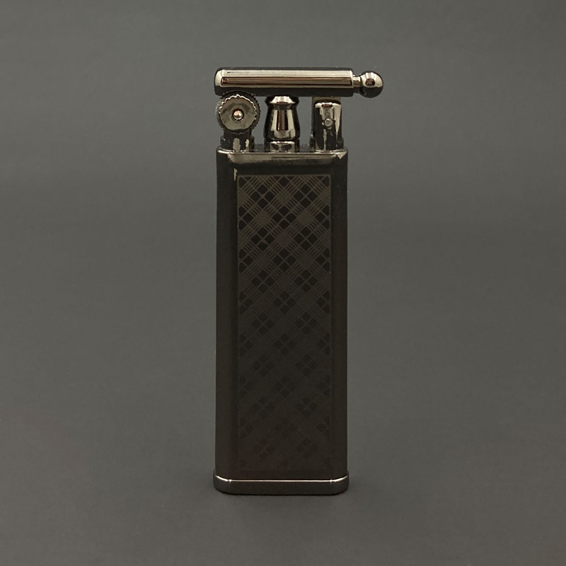 فندک مدل بنزینی شطرنجی کد DKD-1296