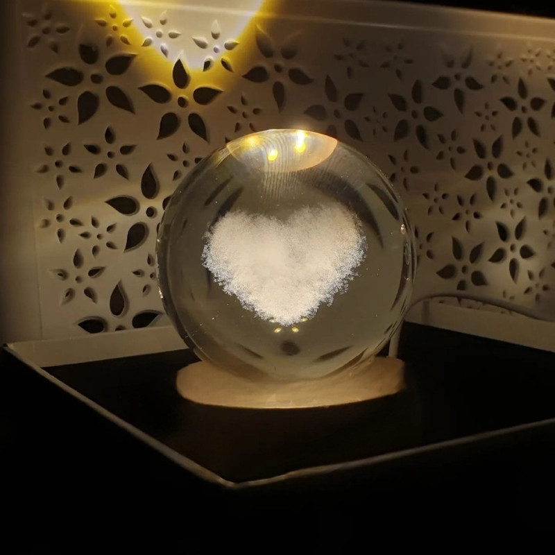 چراغ خواب مدل گوی کریستالی طرح قلب 3D
