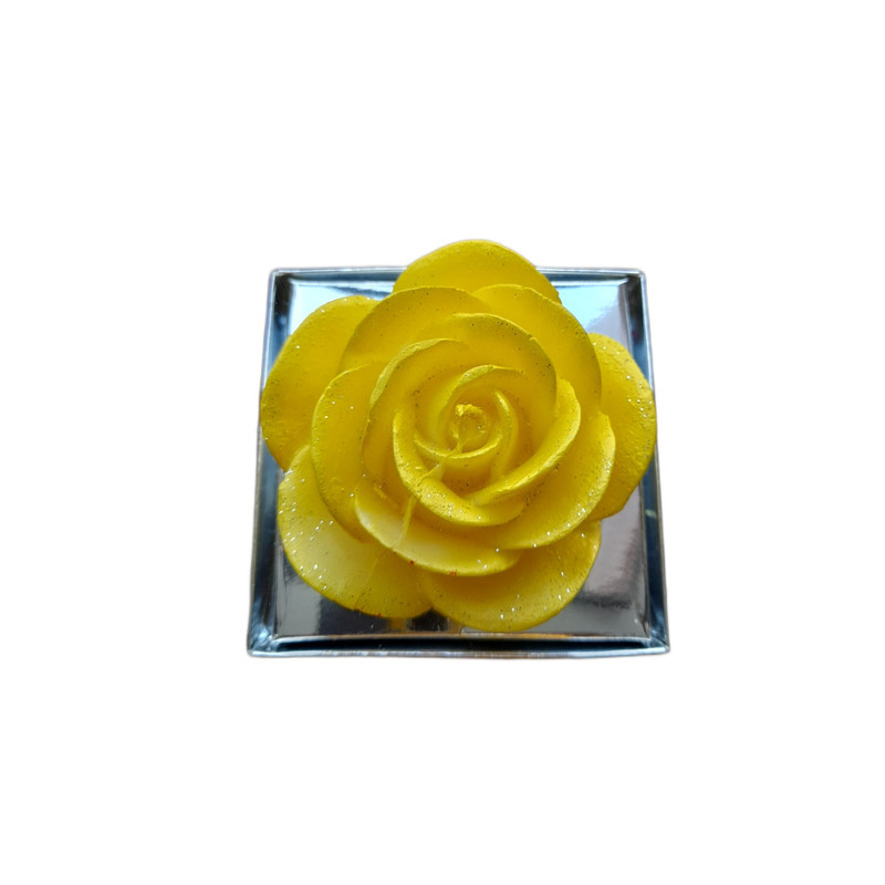 شمع مدل گل رز معطر کد 1228