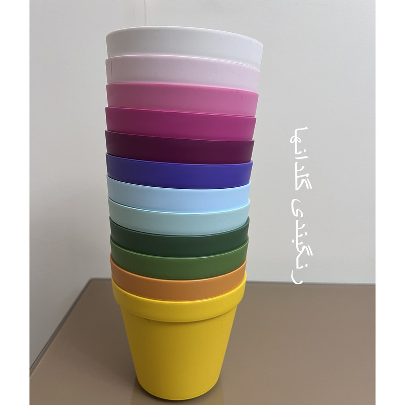 گلدان به همراه گل مصنوعی پوتوس نقطه‌ای مدل Rainblows Twin، ابعاد 11×11×20 سانتی‌متر، وزن 100 گرم