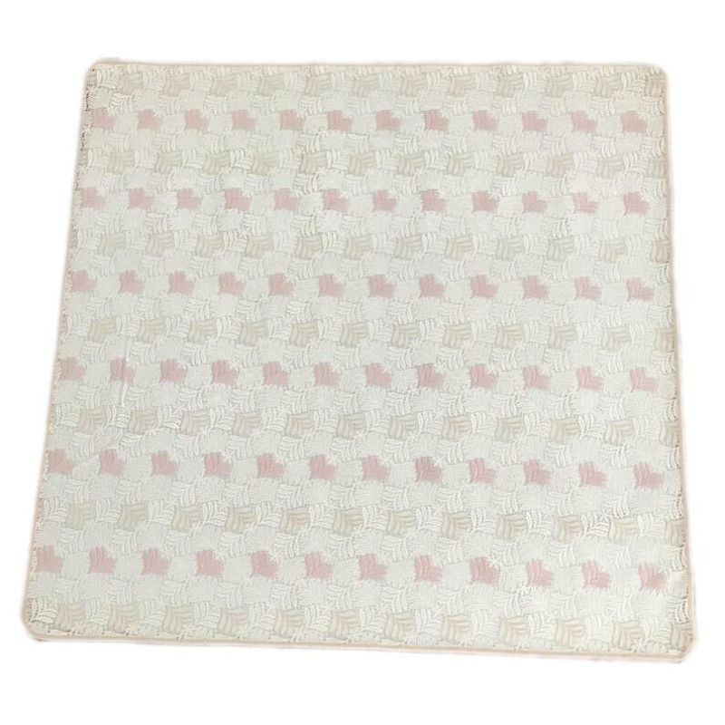 سفره 4 نفره مدل رویال طرح گیپور کد 08 سایز 100×100 سانتی متر