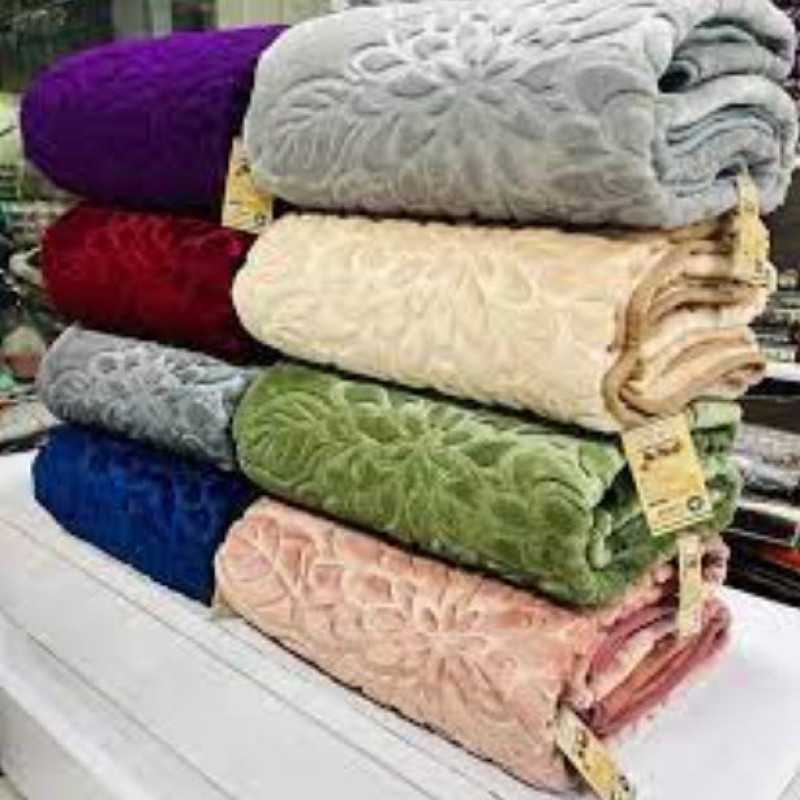 پتو گلبافت مدل الوان برجسته کد 350 سایز 240x220 سانتی متر