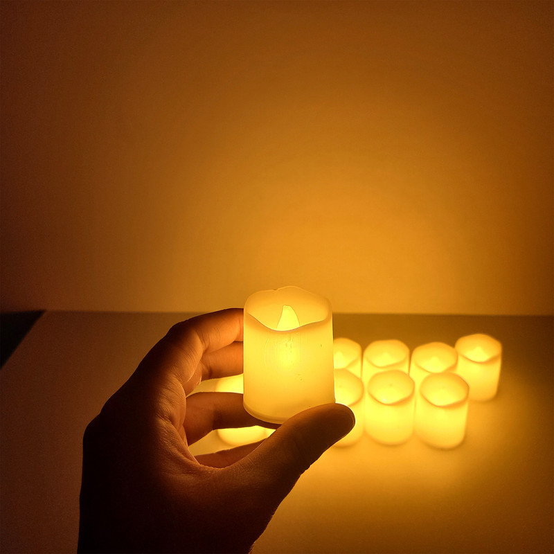 شمع ال ای دی مدل کلاسیک مجموعه 12 عددی