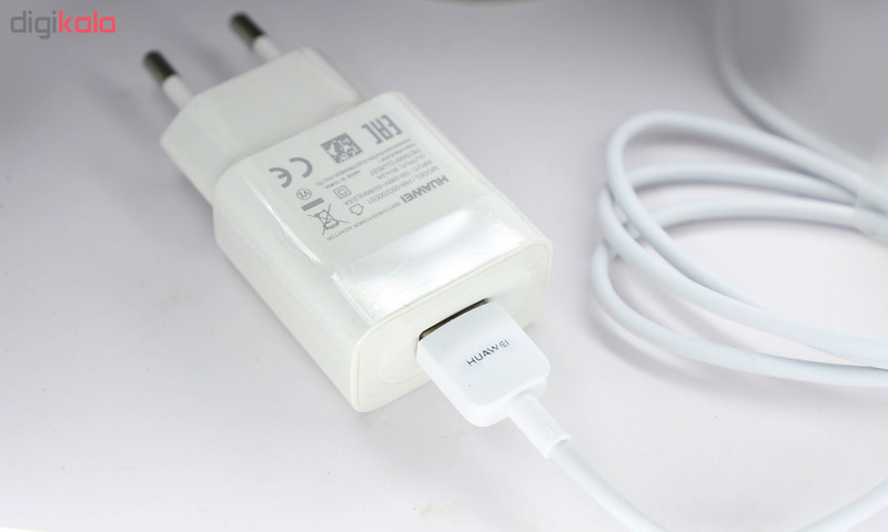 شارژر دیواری مدل HW-050200E01 به همراه کابل تبدیل microUSB