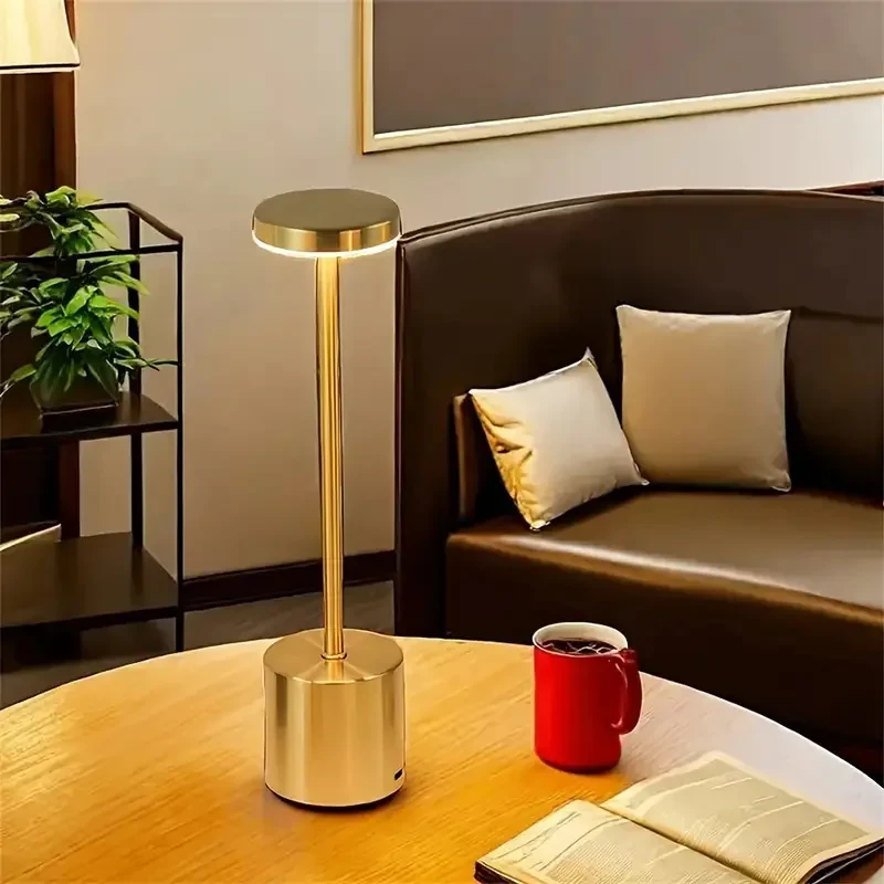 آباژور رومیزی مدل USB TABLE LAMP