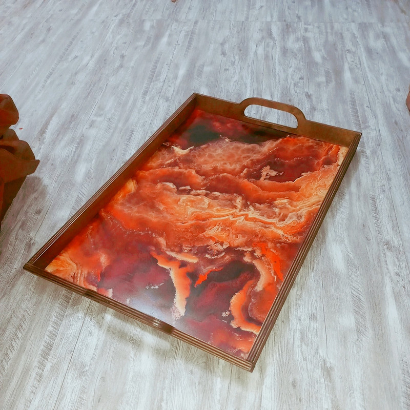 سینی دسته‌دار مدل کهکشانی سایز 31 × 43 سانتی‌متر