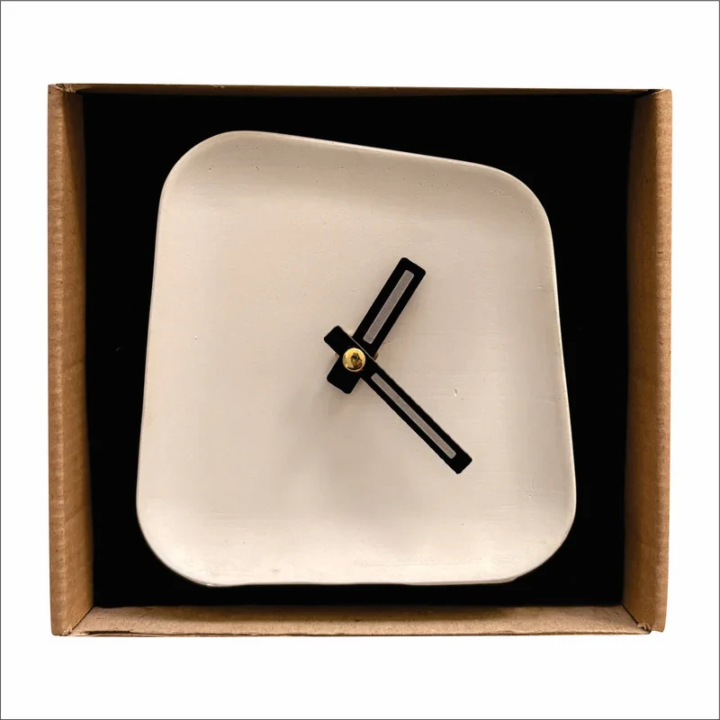 ساعت رومیزی عقربه‌ای مدل son clock