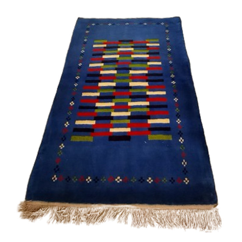 گبه فرش دستباف یک ونیم متری مدل بافت قشقای شیراز کد NKP.Z.N33