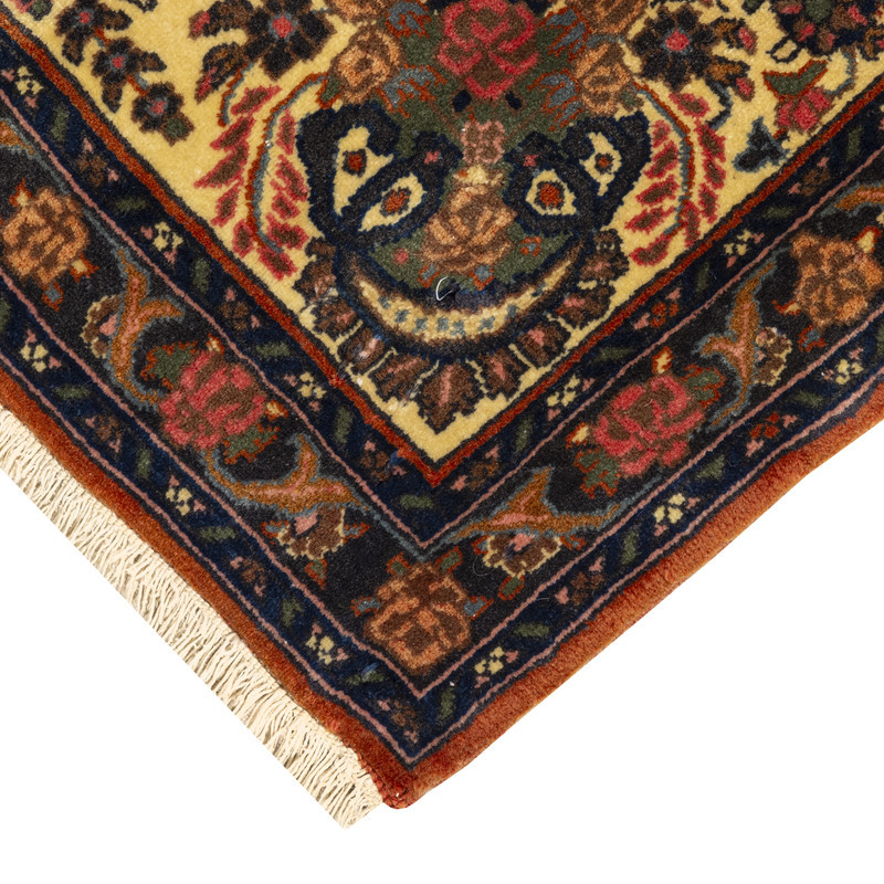 فرش دستبافت 0,4 متری مدل بیجار کد 45P10036 زمینه کرم