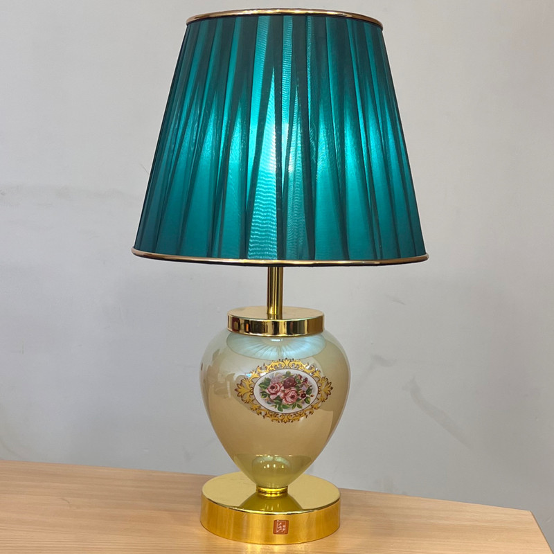 آباژور رومیزی نورهام مدل NHM-SARIROSE-28