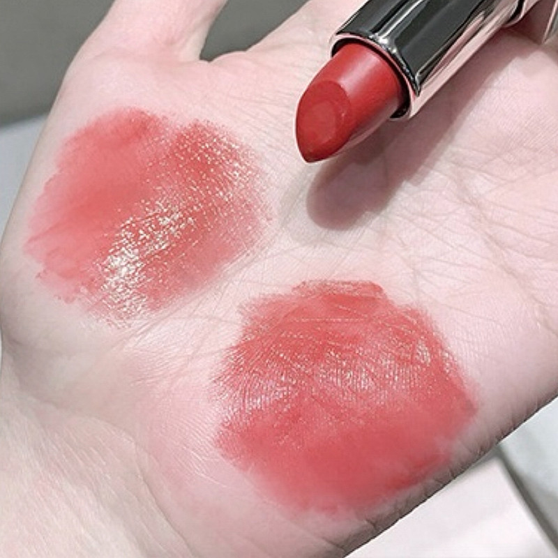 رژلب جامد گه گه بیر مدل قلبی کد 02