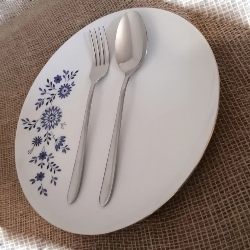 سرویس قاشق و چنگال 152 پارچه مدل دونا