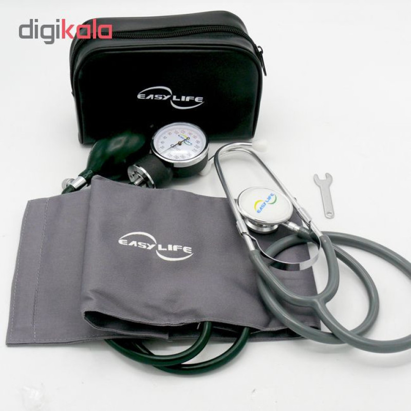 فشارسنج عقربه‌ای ایزی لایف مدل HS-2000 با نمایش میانگین نتایج، نشانگر طبقه‌بندی فشار خون، نمایش فشار ماکزیمم و مینیمم، تعداد ضربان قلب، قابلیت نمایش تاریخ و ساعت، بک‌لایت، خاموشی خودکار، به همراه گوشی طبی مدل HS-30B و کیف نگهدارنده