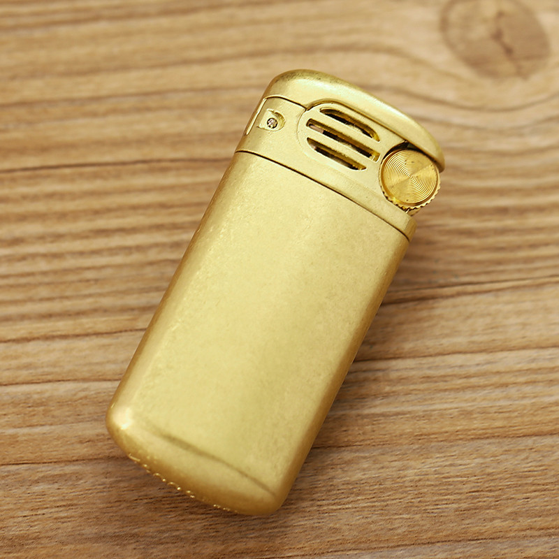 فندک زورو مدل Brass کد SN-LIZO-2101-28