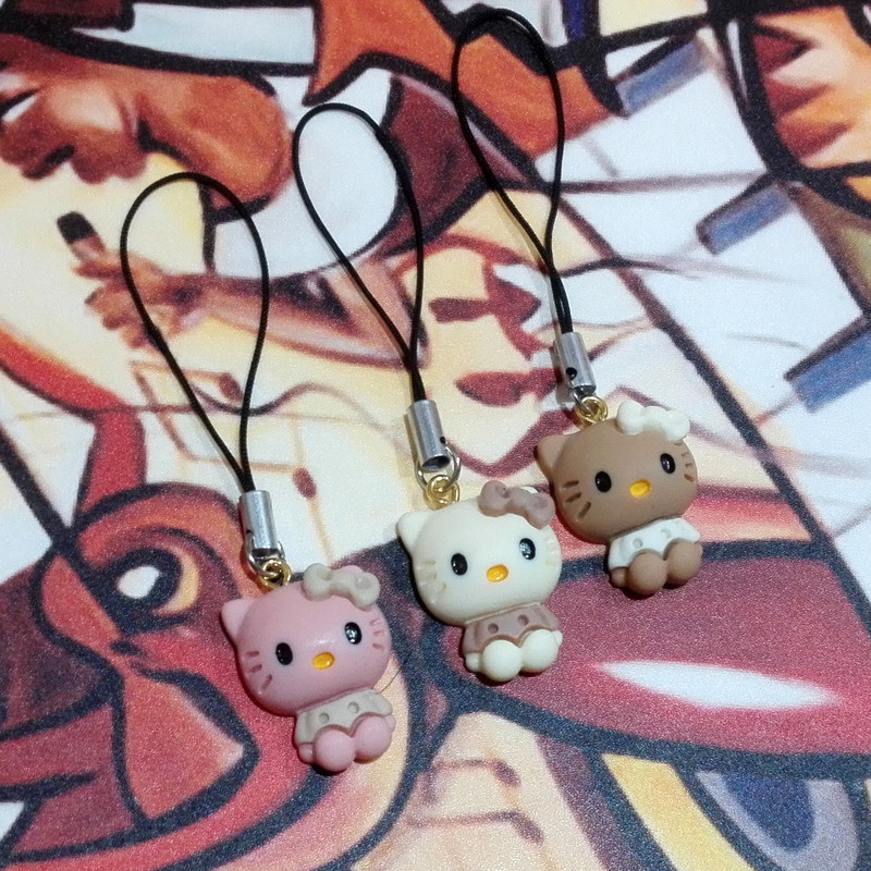 آویز موبایل مدل Hello kitty