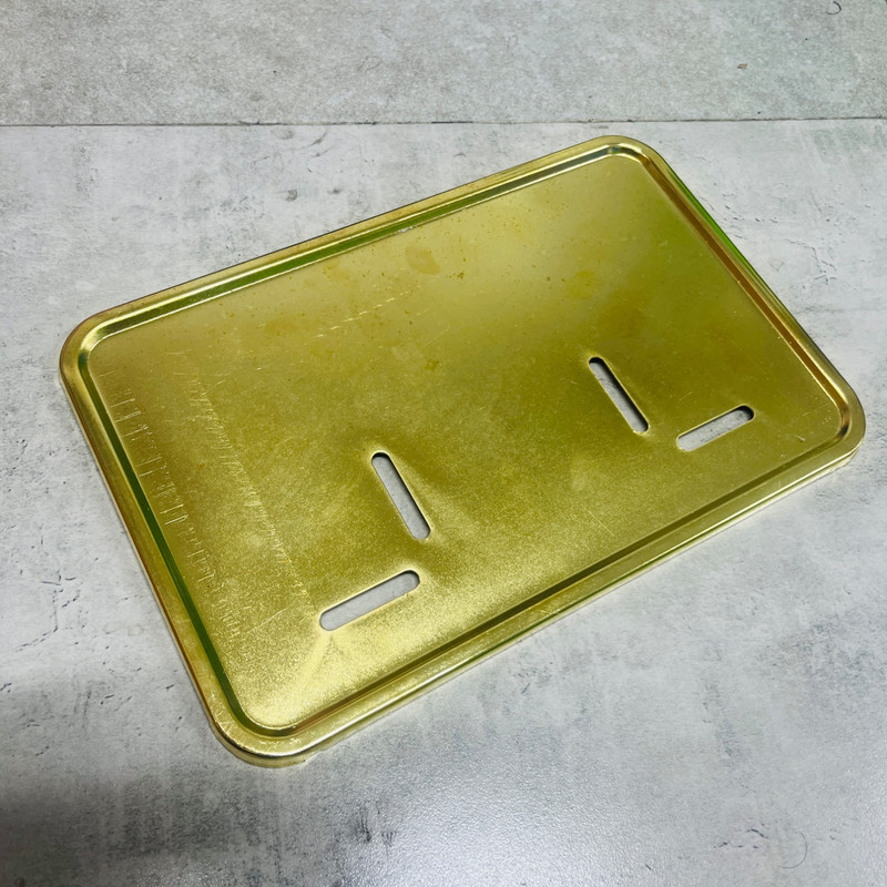قاب پلاک موتور سیکلت وارون کد W-118-GLD