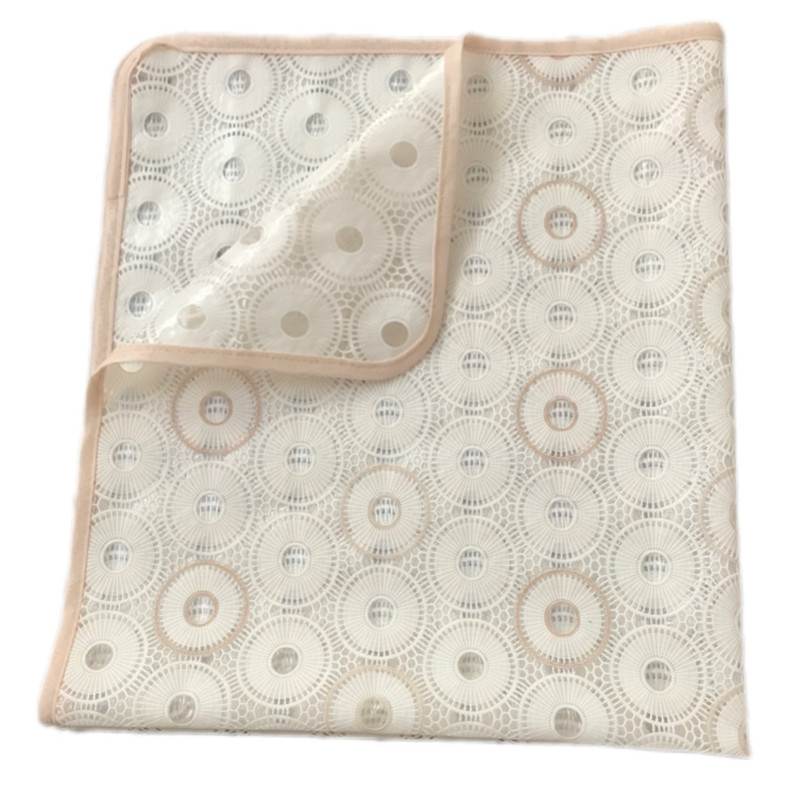 سفره 12 نفره مدل رویال طرح گیپور سایز 250×140 سانتی متر