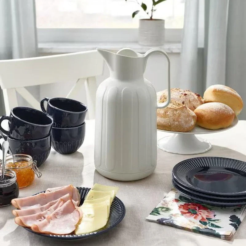 فلاسک ایکیا مدل TAGGÖGA کد 905.413.53 گنجایش 1.6 لیتر