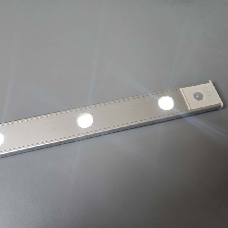 چراغ ال ای دی مدل زیر کابینتی کد LED8-80CM
