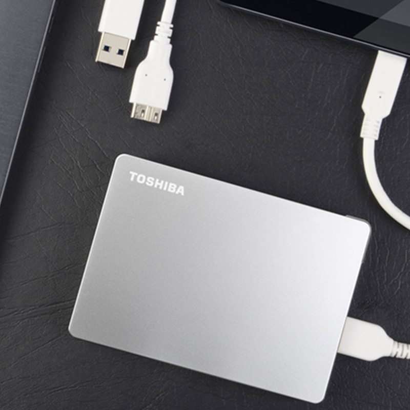 هارد اکسترنال توشیبا مدل Canvio Flex ظرفیت دو ترابایت دارای رابط USB Type-A 3.2