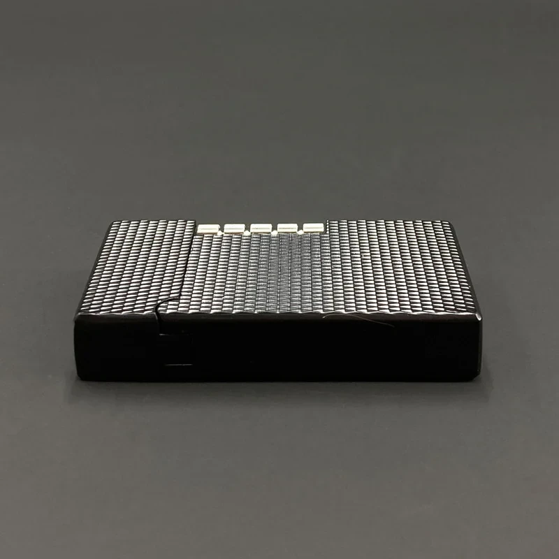 فندک گازی مدل سنگ بغل طرح دون دون ریز کد DKD-1309